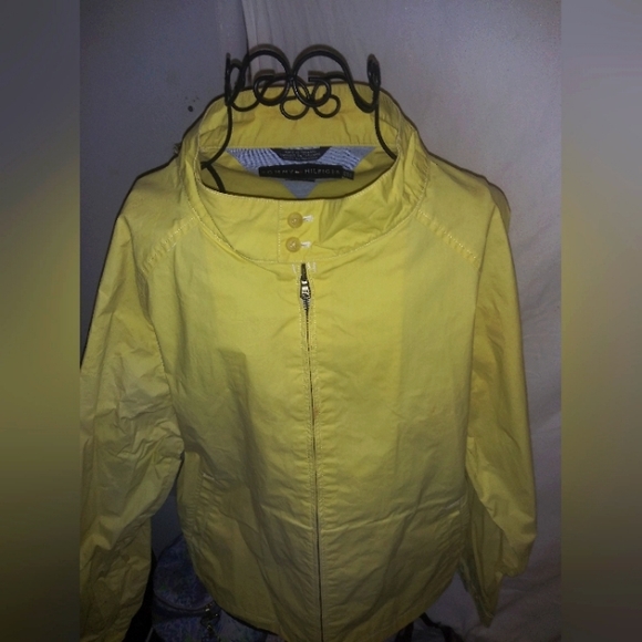 Tommy Hilfiger Other - Stunning Tommy Hilfiger rain jacket